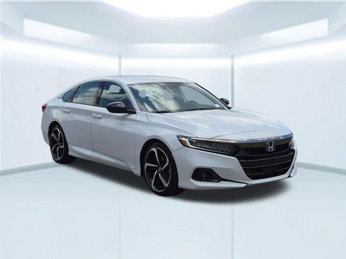 Used 2022 Honda Accord Sport image 8