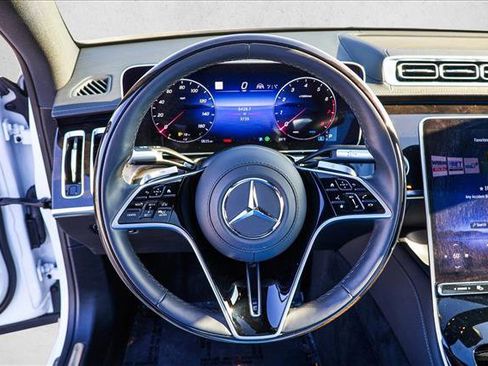 Used 2024 Mercedes-Benz S 580 4MATIC Sedan image 13