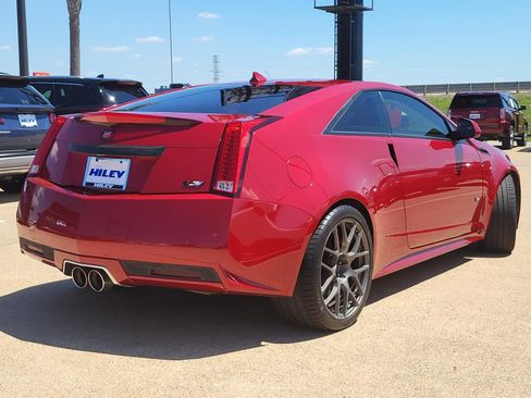 Used 2011 Cadillac CTS V w/ Wood Trim Package RWD image 4