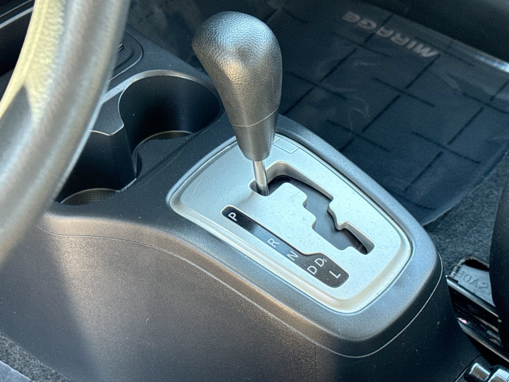 Used 2024 Mitsubishi Mirage ES FWD image 19