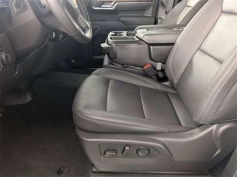 Certified 2025 Chevrolet Silverado 1500 LT w/ Leather Package image 13