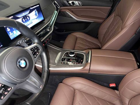 Certified 2024 BMW X5 xDrive40i w/ Executive Package AWD/4WD image 19