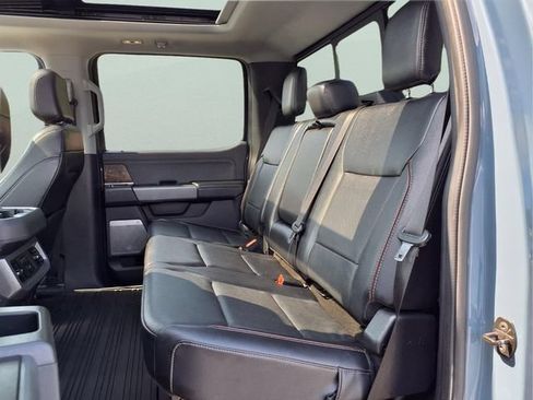 Used 2023 Ford F250 Lariat w/ Sport Appearance Package AWD/4WD image 17