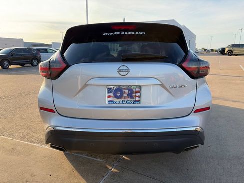 Used 2023 Nissan Murano SV AWD/4WD image 8