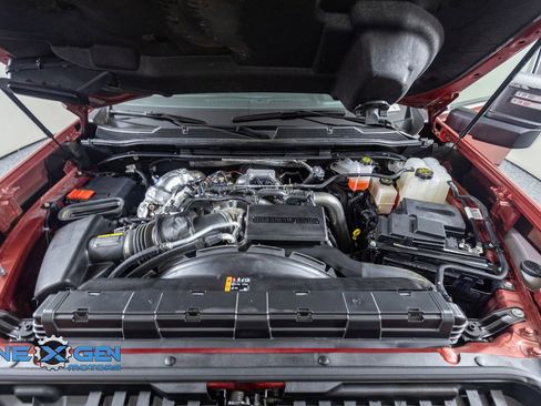 Used 2025 Chevrolet Silverado 2500 High Country w/ Technology Package image 50