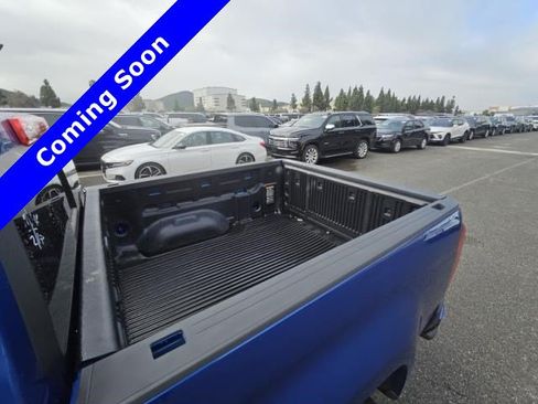 Used 2019 Chevrolet Colorado LT w/ LT Convenience Package RWD image 2