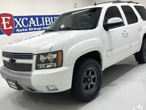 Used 2010 Chevrolet Tahoe LT w/ Luxury Package AWD/4WD image 10