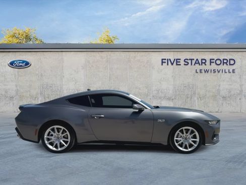 Used 2024 Ford Mustang GT Premium RWD image 9