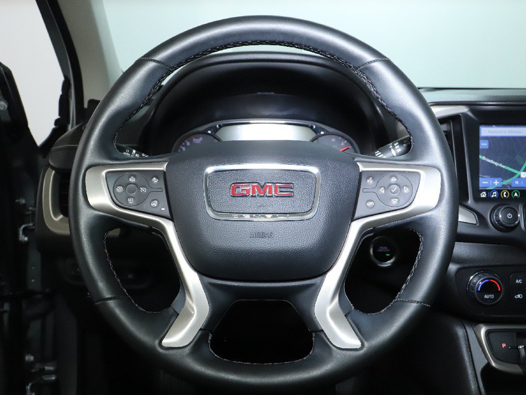 Used 2024 GMC Terrain Denali w/ Denali Premium Package AWD/4WD image 22