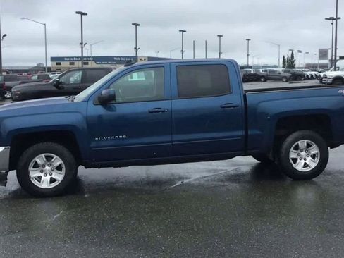 Used 2017 Chevrolet Silverado 1500 LT w/ All Star Edition image 5