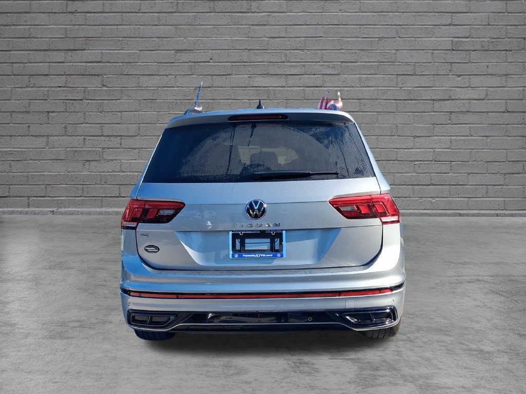 Certified 2023 Volkswagen Tiguan SE R-Line FWD image 11