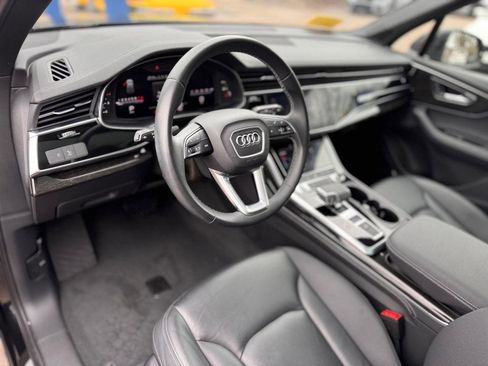 Used 2025 Audi Q7 3.0T Premium Plus AWD/4WD image 13