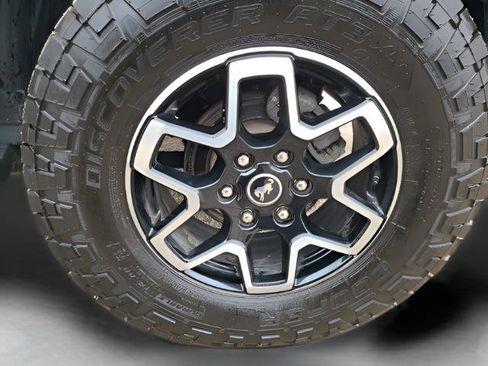 Certified 2023 Ford Bronco Outer Banks image 27