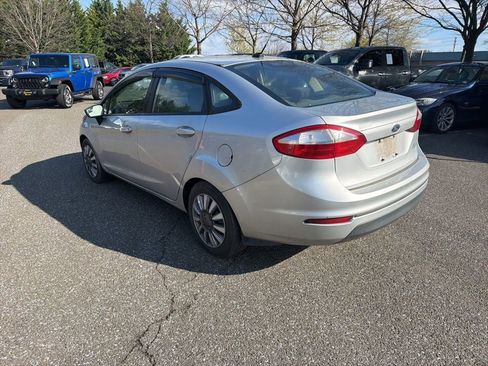 Used 2014 Ford Fiesta S image 3