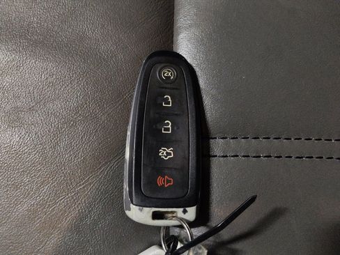 Used 2014 Ford Edge Sport w/ Driver Entry Package image 32