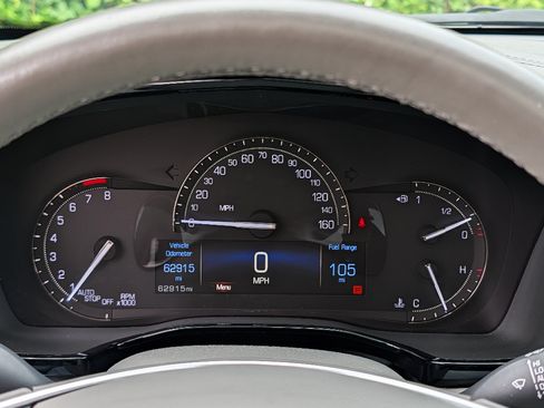 Used 2017 Cadillac XT5 Premium Luxury w/ Driver Assist Package AWD/4WD image 23