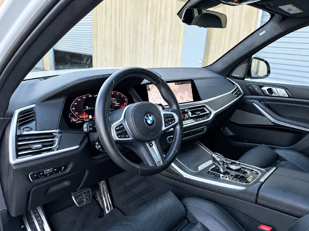 Used 2020 BMW X7 M50i w/ Executive Package AWD/4WD image 12