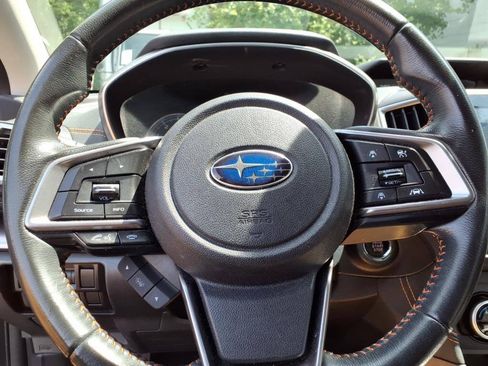 Used 2019 Subaru Crosstrek 2.0i Limited w/ Moonroof Package w/Navigation AWD/4WD image 25