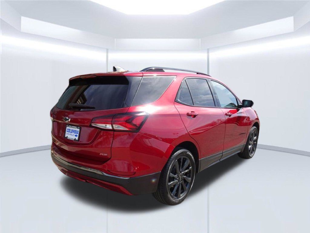 Used 2022 Chevrolet Equinox RS FWD image 7