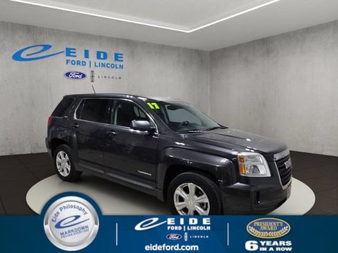 Used 2017 GMC Terrain SLE AWD/4WD image 1