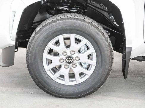 New 2026 Toyota Tacoma SR5 image 10