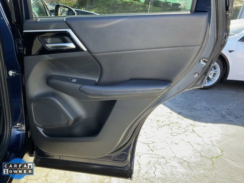 Used 2023 Mitsubishi Outlander SE image 64