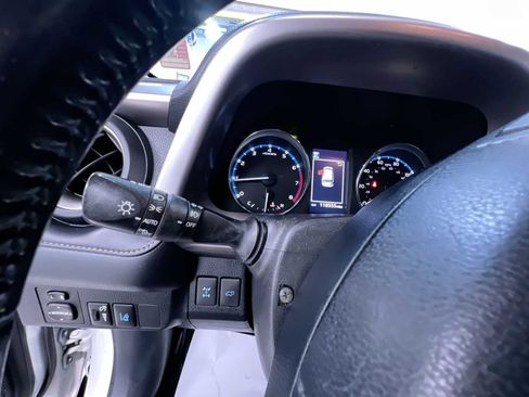 Used 2018 Toyota RAV4 Limited w/ All Weather Liner Package AWD/4WD image 18