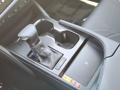 Used 2024 Lexus ES 350 w/ Technology Package FWD image 15