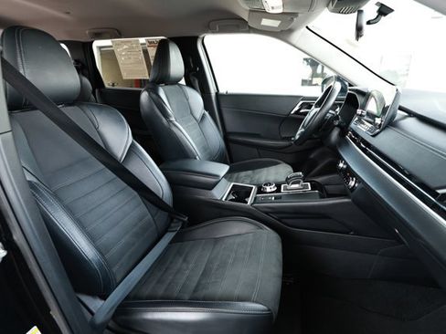 Used 2024 Mitsubishi Outlander SE FWD image 27