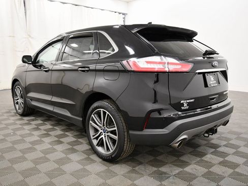 Used 2019 Ford Edge Titanium w/ Canadian Touring Package image 5