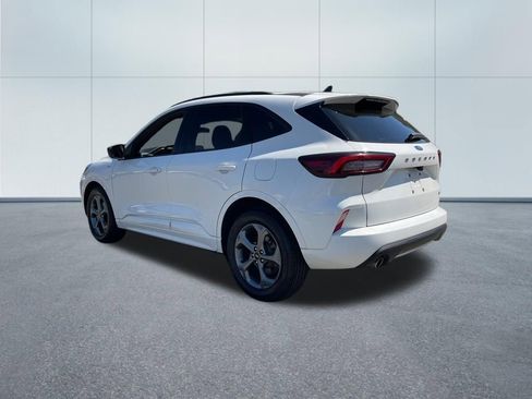 Used 2023 Ford Escape ST-Line w/ Equipment Group 301A FWD image 7