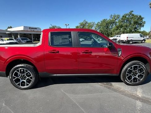 New 2026 Ford Maverick Lariat image 3