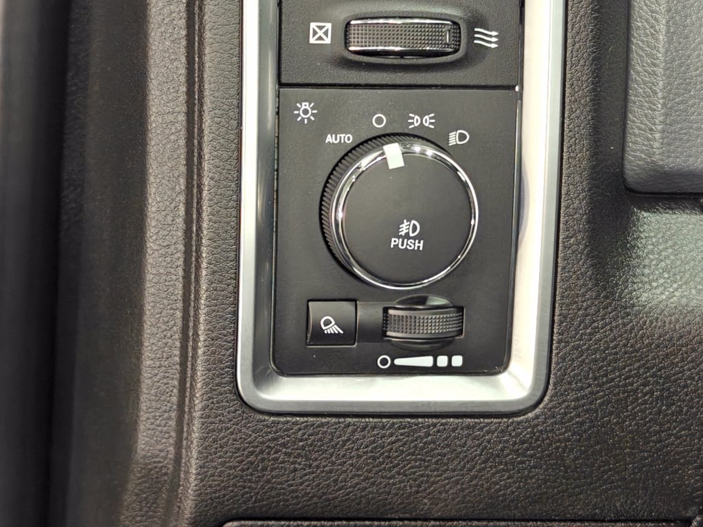 Used 2016 RAM 1500 Big Horn AWD/4WD image 43