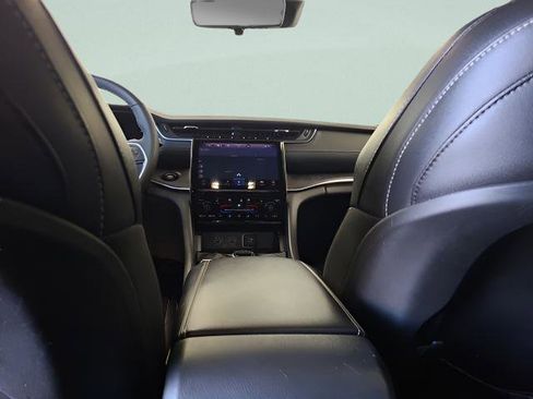 Certified 2024 Jeep Grand Cherokee L Limited w/ Luxury Tech Group II image 22