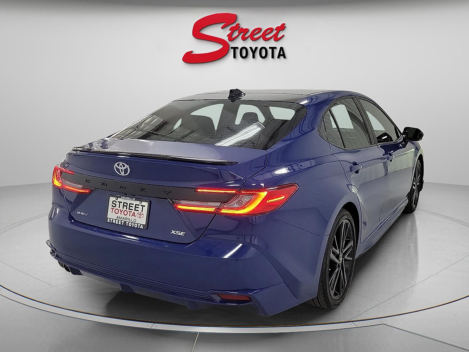 Certified 2025 Toyota Camry XSE FWD image 4