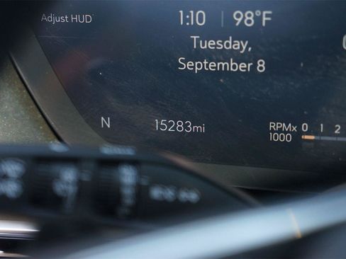 Used 2024 Buick Envision Preferred AWD/4WD image 25