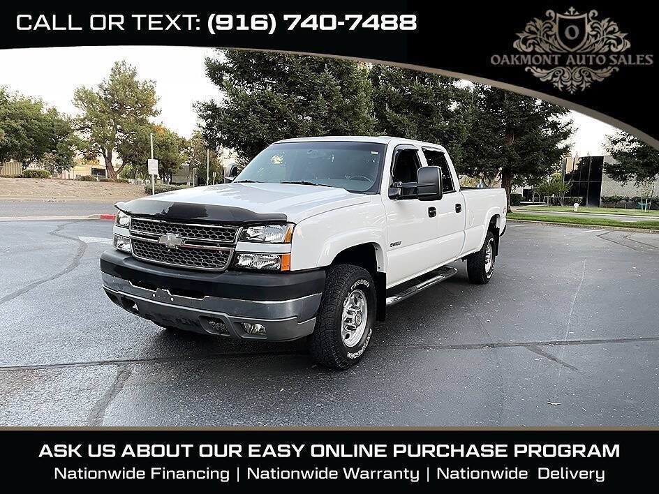 Used 2005 Chevrolet Silverado 3500 LS AWD/4WD image 3