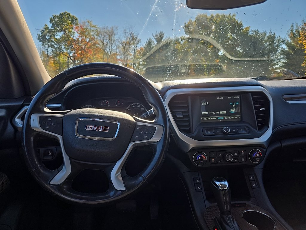 Used 2018 GMC Acadia SLE w/ LPO, Floor Liner Package AWD/4WD image 36