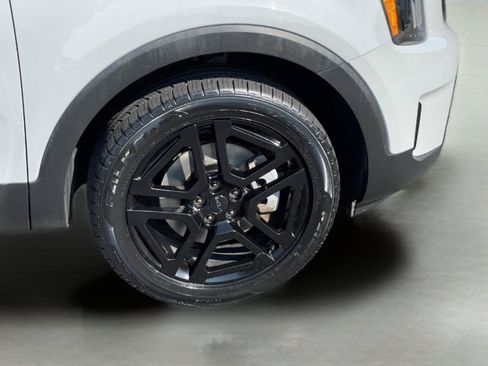 Used 2025 Kia Telluride EX X-Line AWD/4WD image 35