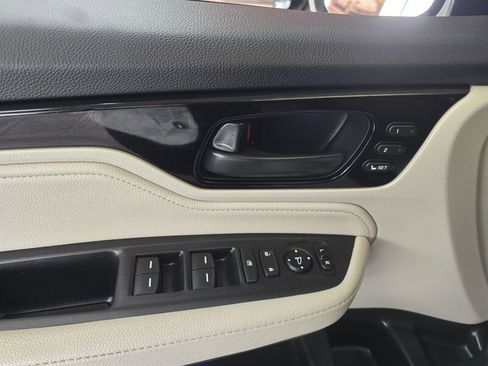 Used 2025 Honda Odyssey Touring image 18