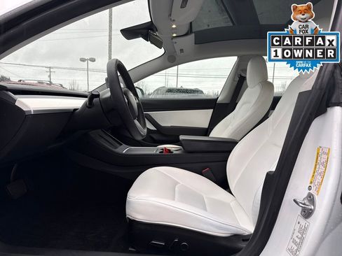 Used 2021 Tesla Model 3 Standard Range Plus image 11
