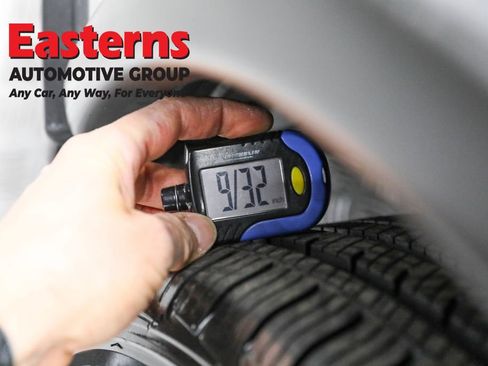 Used 2020 Mitsubishi Outlander SEL image 26