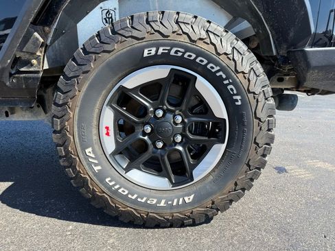 Used 2020 Jeep Wrangler Unlimited Rubicon w/ Steel Bumper Group AWD/4WD image 39