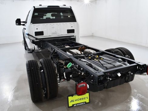 New 2026 Ford F550 4x4 Crew Cab w/ XLT Value Package image 14