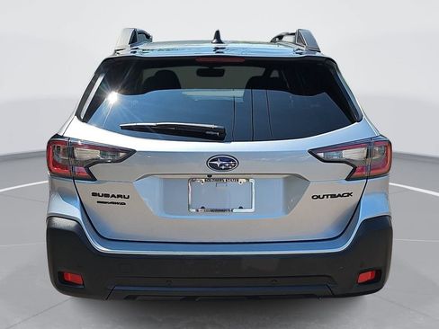 Used 2023 Subaru Outback Onyx Edition AWD/4WD image 6