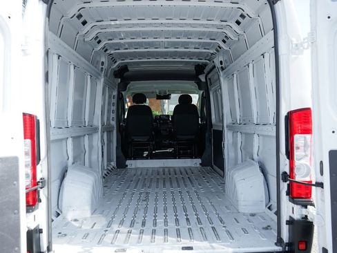 Used 2023 RAM ProMaster 3500 FWD image 8
