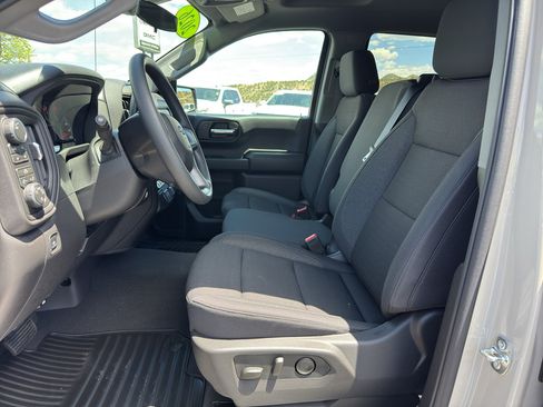 New 2026 Chevrolet Silverado 1500 Custom Trail Boss AWD/4WD image 17