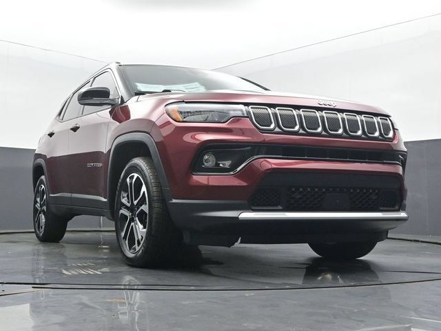 Used 2022 Jeep Compass Limited AWD/4WD image 52