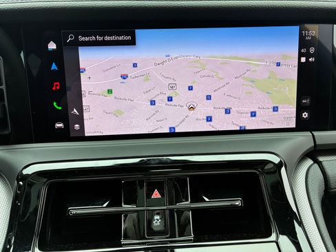 Certified 2025 Porsche Panamera image 29