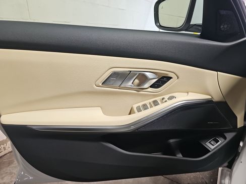 New 2026 BMW 330i Sedan w/ Premium Package image 28